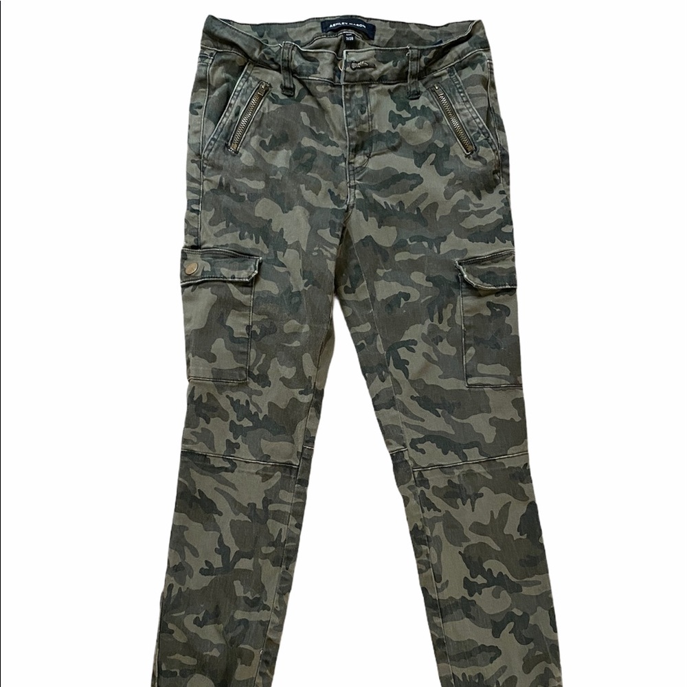 Skinny Camo Pants